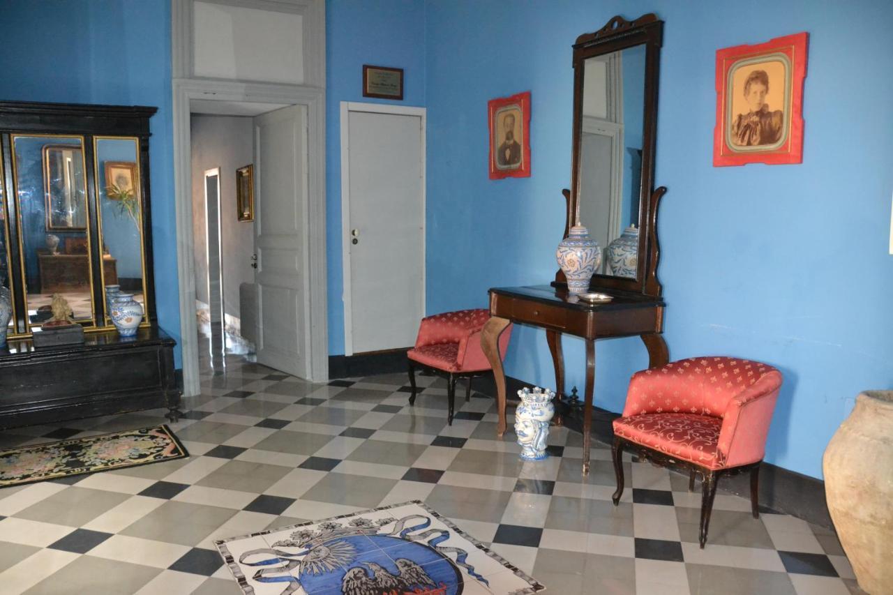 Sud Room Palazzo Rau Della Ferla Noto Exterior foto